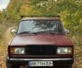 Красный ВАЗ 2107, объемом двигателя 1.5 л и пробегом 170 тыс. км за 950 $, фото 2 на Automoto.ua