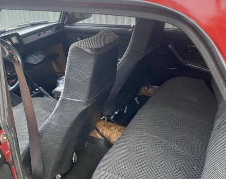 ВАЗ 2107 1990 в Краматорске на Automoto.ua Красный ВАЗ 2107, объемом двигателя 1.6 л и пробегом 180 тыс. км за 833 $, фото 1 на Automoto.ua