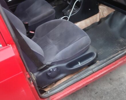 Червоний ВАЗ 2107, об'ємом двигуна 1 л та пробігом 100 тис. км за 711 $, фото 3 на Automoto.ua