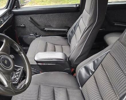 Красный ВАЗ 2107, объемом двигателя 1.5 л и пробегом 125 тыс. км за 1300 $, фото 13 на Automoto.ua