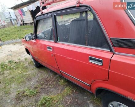 Красный ВАЗ 2107, объемом двигателя 1.5 л и пробегом 125 тыс. км за 1300 $, фото 15 на Automoto.ua