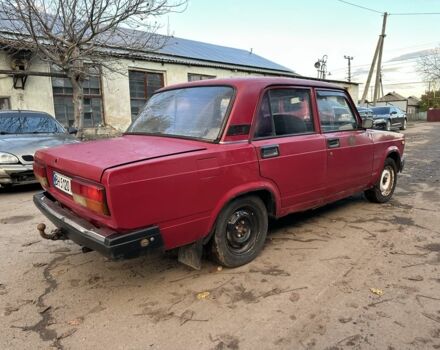 ВАЗ 2107 1991 в Балте на Automoto.ua Красный ВАЗ 2107, объемом двигателя 1.5 л и пробегом 300 тыс. км за 800 $, фото 2 на Automoto.ua