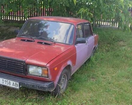 Красный ВАЗ 2107, объемом двигателя 0 л и пробегом 150 тыс. км за 700 $, фото 2 на Automoto.ua