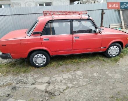 Красный ВАЗ 2107, объемом двигателя 1.5 л и пробегом 125 тыс. км за 1300 $, фото 4 на Automoto.ua