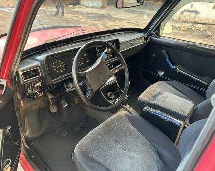 ВАЗ 2107 1991 в Балте на Automoto.ua Красный ВАЗ 2107, объемом двигателя 1.5 л и пробегом 300 тыс. км за 800 $, фото 6 на Automoto.ua