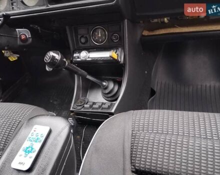 Красный ВАЗ 2107, объемом двигателя 1.5 л и пробегом 125 тыс. км за 1300 $, фото 12 на Automoto.ua