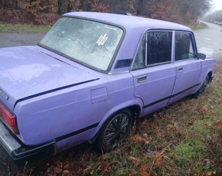 Красный ВАЗ 2107, объемом двигателя 1 л и пробегом 220 тыс. км за 663 $, фото 4 на Automoto.ua