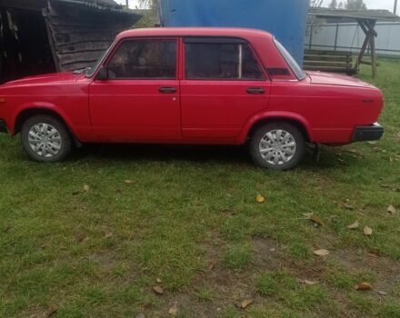 ВАЗ 2107 1991 в Ковель на Automoto.ua Красный ВАЗ 2107, объемом двигателя 1.5 л и пробегом 100 тыс. км за 950 $, фото 2 на Automoto.ua