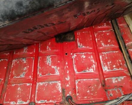 Красный ВАЗ 2107, объемом двигателя 1.5 л и пробегом 125 тыс. км за 1300 $, фото 1 на Automoto.ua