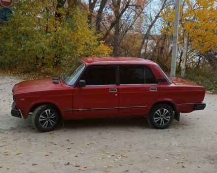 ВАЗ 2107 1991 в Каневе на Automoto.ua Красный ВАЗ 2107, объемом двигателя 1.5 л и пробегом 90 тыс. км за 833 $, фото 6 на Automoto.ua