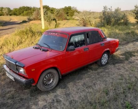 Красный ВАЗ 2107, объемом двигателя 0 л и пробегом 50 тыс. км за 834 $, фото 2 на Automoto.ua