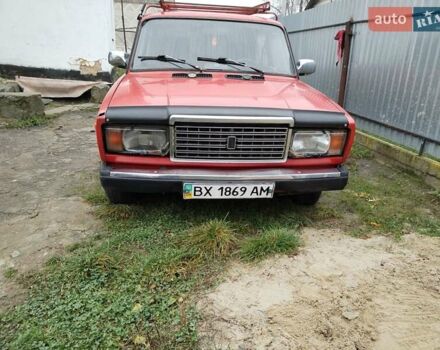 Красный ВАЗ 2107, объемом двигателя 1.5 л и пробегом 125 тыс. км за 1300 $, фото 3 на Automoto.ua