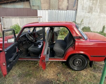 ВАЗ 2107 1991 у Миргороде на Automoto.ua Червоний ВАЗ 2107, об'ємом двигуна 1.5 л та пробігом 30 тис. км за 950 $, фото 6 на Automoto.ua