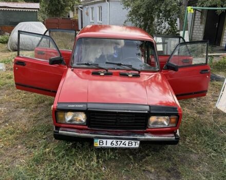 ВАЗ 2107 1991 у Миргороде на Automoto.ua Червоний ВАЗ 2107, об'ємом двигуна 1.5 л та пробігом 30 тис. км за 950 $, фото 3 на Automoto.ua
