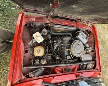 ВАЗ 2107 1991 у Миргороде на Automoto.ua Червоний ВАЗ 2107, об'ємом двигуна 1.5 л та пробігом 30 тис. км за 950 $, фото 7 на Automoto.ua