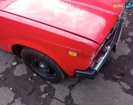 ВАЗ 2107 1992 в Львове на Automoto.ua Красный ВАЗ 2107, объемом двигателя 1.5 л и пробегом 35 тыс. км за 1300 $, фото 29 на Automoto.ua