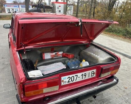 ВАЗ 2107 1992 в Стрые на Automoto.ua Красный ВАЗ 2107, объемом двигателя 1.5 л и пробегом 85 тыс. км за 594 $, фото 4 на Automoto.ua