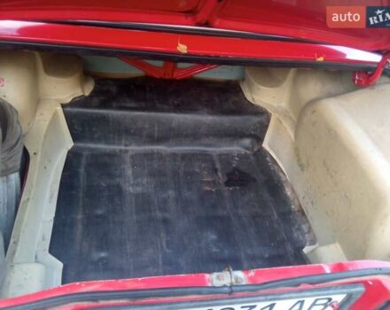 ВАЗ 2107 1992 в Львове на Automoto.ua Красный ВАЗ 2107, объемом двигателя 1.5 л и пробегом 35 тыс. км за 1300 $, фото 7 на Automoto.ua