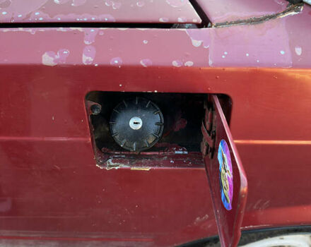 Красный ВАЗ 2107, объемом двигателя 1.45 л и пробегом 63 тыс. км за 500 $, фото 10 на Automoto.ua