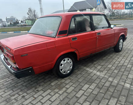 Красный ВАЗ 2107, объемом двигателя 1.45 л и пробегом 35 тыс. км за 1600 $, фото 3 на Automoto.ua
