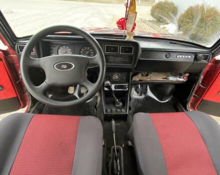 Красный ВАЗ 2107, объемом двигателя 1.5 л и пробегом 80 тыс. км за 1652 $, фото 6 на Automoto.ua