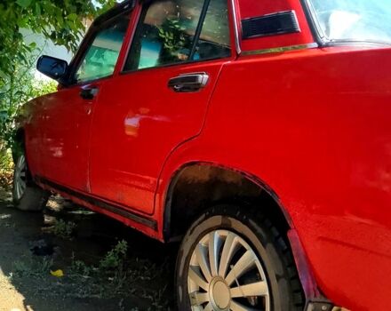 ВАЗ 2107 1992 в Сарате на Automoto.ua Красный ВАЗ 2107, объемом двигателя 1.1 л и пробегом 0 тыс. км за 840 $, фото 3 на Automoto.ua