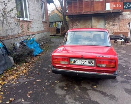 ВАЗ 2107 1992 в Львове на Automoto.ua Красный ВАЗ 2107, объемом двигателя 1.5 л и пробегом 35 тыс. км за 1300 $, фото 25 на Automoto.ua