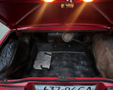 Красный ВАЗ 2107, объемом двигателя 0 л и пробегом 180 тыс. км за 947 $, фото 7 на Automoto.ua