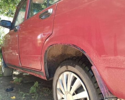 Красный ВАЗ 2107, объемом двигателя 1.1 л и пробегом 150 тыс. км за 832 $, фото 3 на Automoto.ua