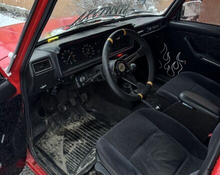 Червоний ВАЗ 2107, об'ємом двигуна 1.6 л та пробігом 37 тис. км за 1301 $, фото 4 на Automoto.ua