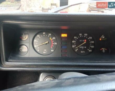 ВАЗ 2107 1992 в Львове на Automoto.ua Красный ВАЗ 2107, объемом двигателя 1.5 л и пробегом 35 тыс. км за 1300 $, фото 34 на Automoto.ua