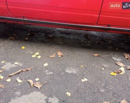 ВАЗ 2107 1992 в Львове на Automoto.ua Красный ВАЗ 2107, объемом двигателя 1.5 л и пробегом 35 тыс. км за 1300 $, фото 46 на Automoto.ua