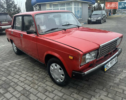 Красный ВАЗ 2107, объемом двигателя 1.45 л и пробегом 35 тыс. км за 1600 $, фото 2 на Automoto.ua