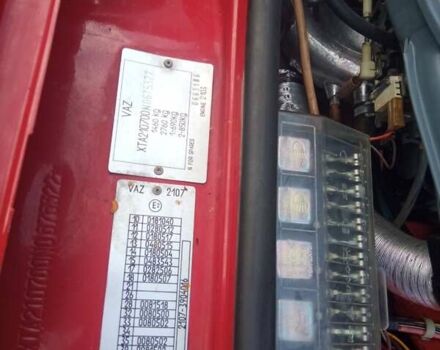 ВАЗ 2107 1992 в Львове на Automoto.ua Красный ВАЗ 2107, объемом двигателя 1.5 л и пробегом 35 тыс. км за 1300 $, фото 39 на Automoto.ua