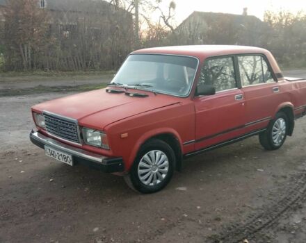 Красный ВАЗ 2107, объемом двигателя 1.3 л и пробегом 330 тыс. км за 375 $, фото 5 на Automoto.ua