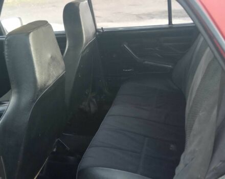 Красный ВАЗ 2107, объемом двигателя 1.3 л и пробегом 330 тыс. км за 375 $, фото 18 на Automoto.ua