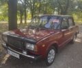 Красный ВАЗ 2107, объемом двигателя 1.5 л и пробегом 100 тыс. км за 550 $, фото 1 на Automoto.ua