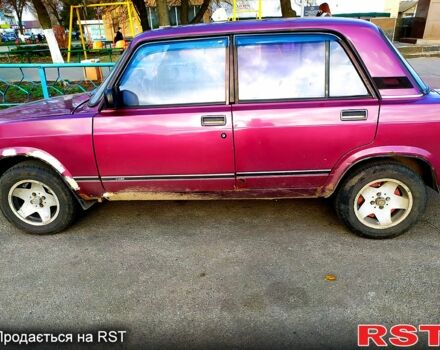 Красный ВАЗ 2107, объемом двигателя 1.5 л и пробегом 610 тыс. км за 600 $, фото 3 на Automoto.ua