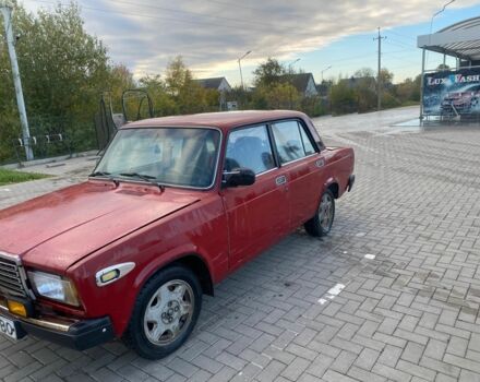 Красный ВАЗ 2107, объемом двигателя 1.5 л и пробегом 49 тыс. км за 650 $, фото 2 на Automoto.ua