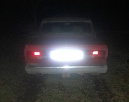 Красный ВАЗ 2107, объемом двигателя 1.5 л и пробегом 7 тыс. км за 358 $, фото 7 на Automoto.ua