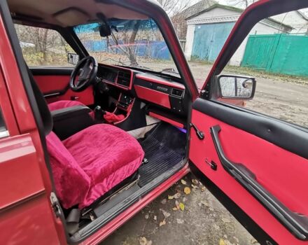 Червоний ВАЗ 2107, об'ємом двигуна 1.5 л та пробігом 135 тис. км за 1100 $, фото 6 на Automoto.ua