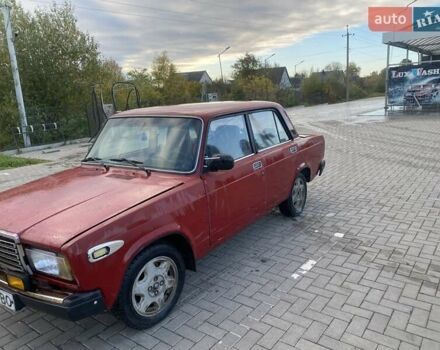 Красный ВАЗ 2107, объемом двигателя 1.5 л и пробегом 49 тыс. км за 650 $, фото 1 на Automoto.ua