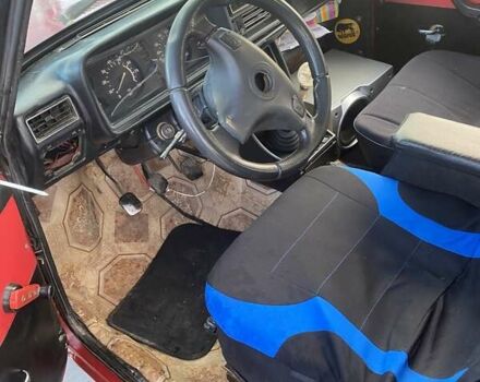 Красный ВАЗ 2107, объемом двигателя 1.5 л и пробегом 49 тыс. км за 650 $, фото 6 на Automoto.ua