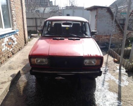 Красный ВАЗ 2107, объемом двигателя 1.5 л и пробегом 100 тыс. км за 700 $, фото 1 на Automoto.ua