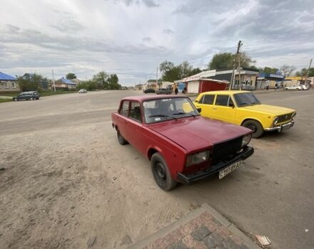 Червоний ВАЗ 2107, об'ємом двигуна 0.16 л та пробігом 33 тис. км за 616 $, фото 6 на Automoto.ua