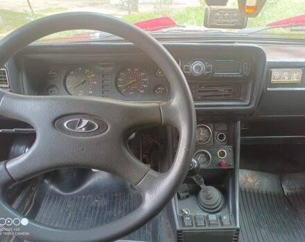 Красный ВАЗ 2107, объемом двигателя 1.5 л и пробегом 10 тыс. км за 900 $, фото 6 на Automoto.ua