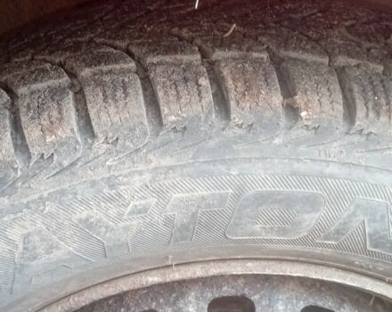 Красный ВАЗ 2107, объемом двигателя 1.3 л и пробегом 150 тыс. км за 550 $, фото 3 на Automoto.ua