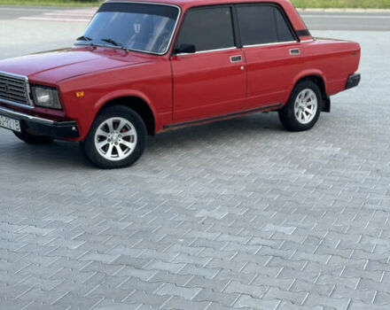 Красный ВАЗ 2107, объемом двигателя 1.6 л и пробегом 70 тыс. км за 1500 $, фото 4 на Automoto.ua