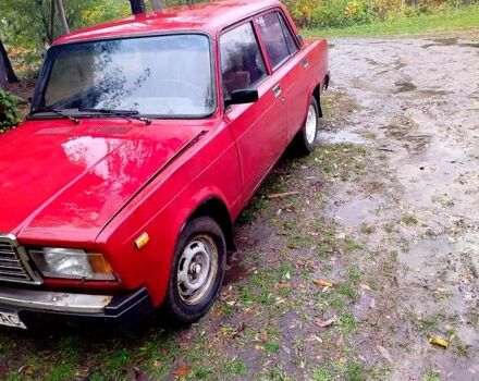 Красный ВАЗ 2107, объемом двигателя 1.5 л и пробегом 75 тыс. км за 720 $, фото 3 на Automoto.ua