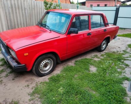Красный ВАЗ 2107, объемом двигателя 1.5 л и пробегом 100 тыс. км за 1000 $, фото 2 на Automoto.ua